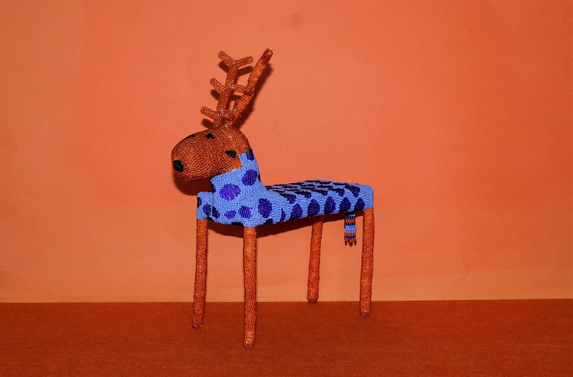 beaded-reindeer-art-2526-02