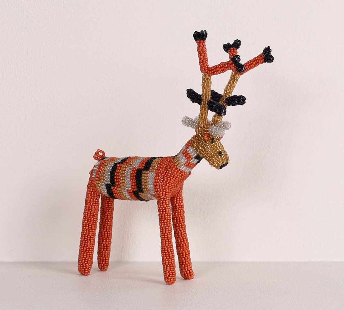 beaded reindeer art