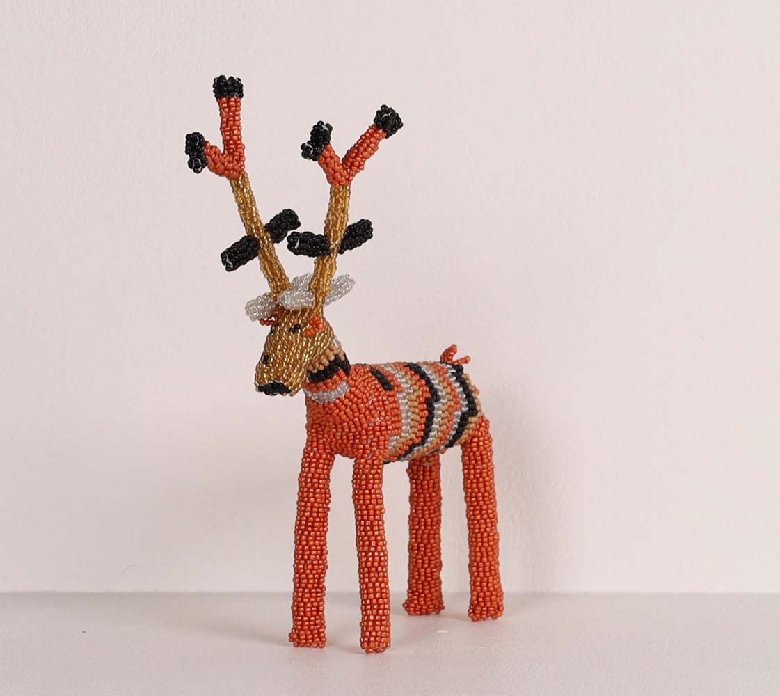 beaded reindeer art