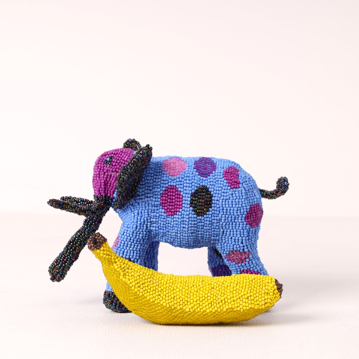 Handmade African big five sculpture