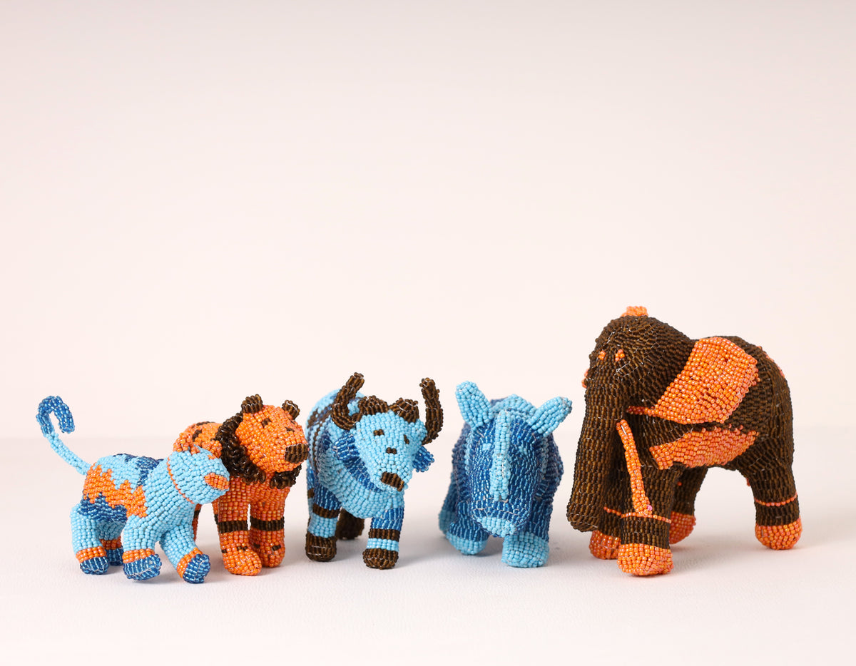 Handmade African big five sculpture